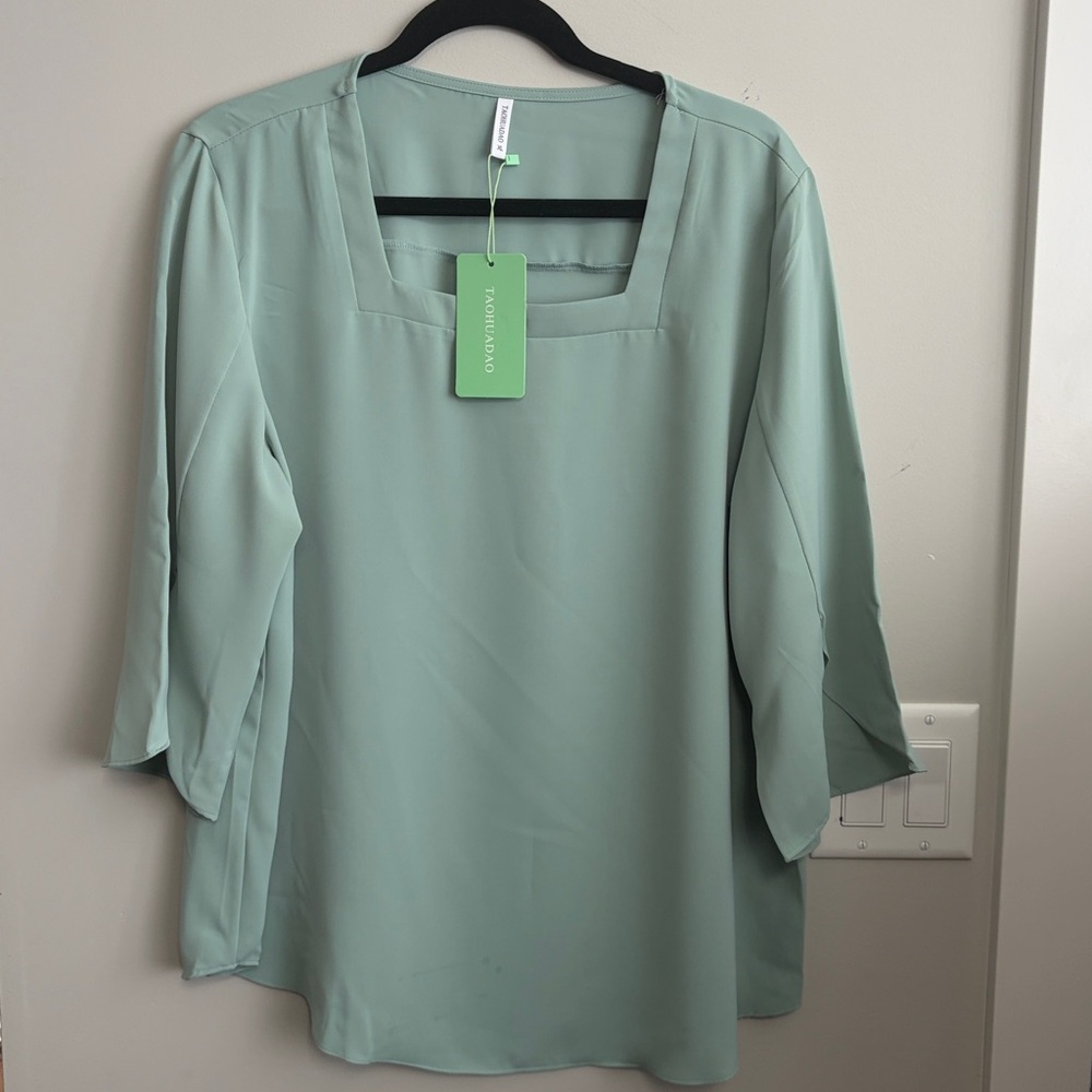 Women’s Blouse